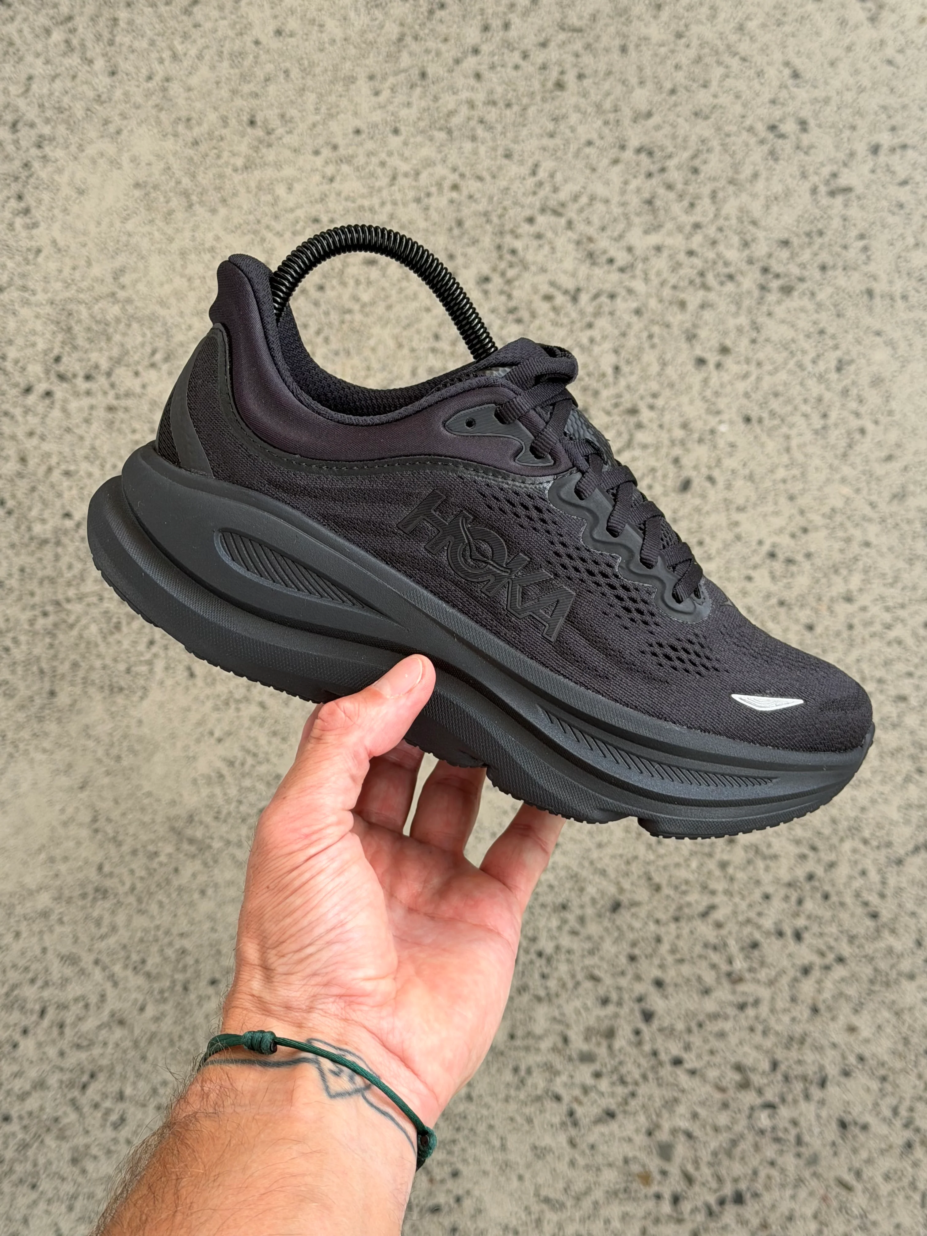 HOKA BONDI 9 BLACK WIDE WOMEN'S - Image 2