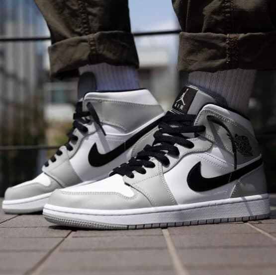 Nike Air Jordan 1 Mid Light Smoke Grey Men's - Image 4