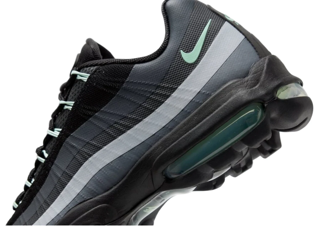 Nike Air Max 95 Ultra Black Grey Mint Foam - Image 4